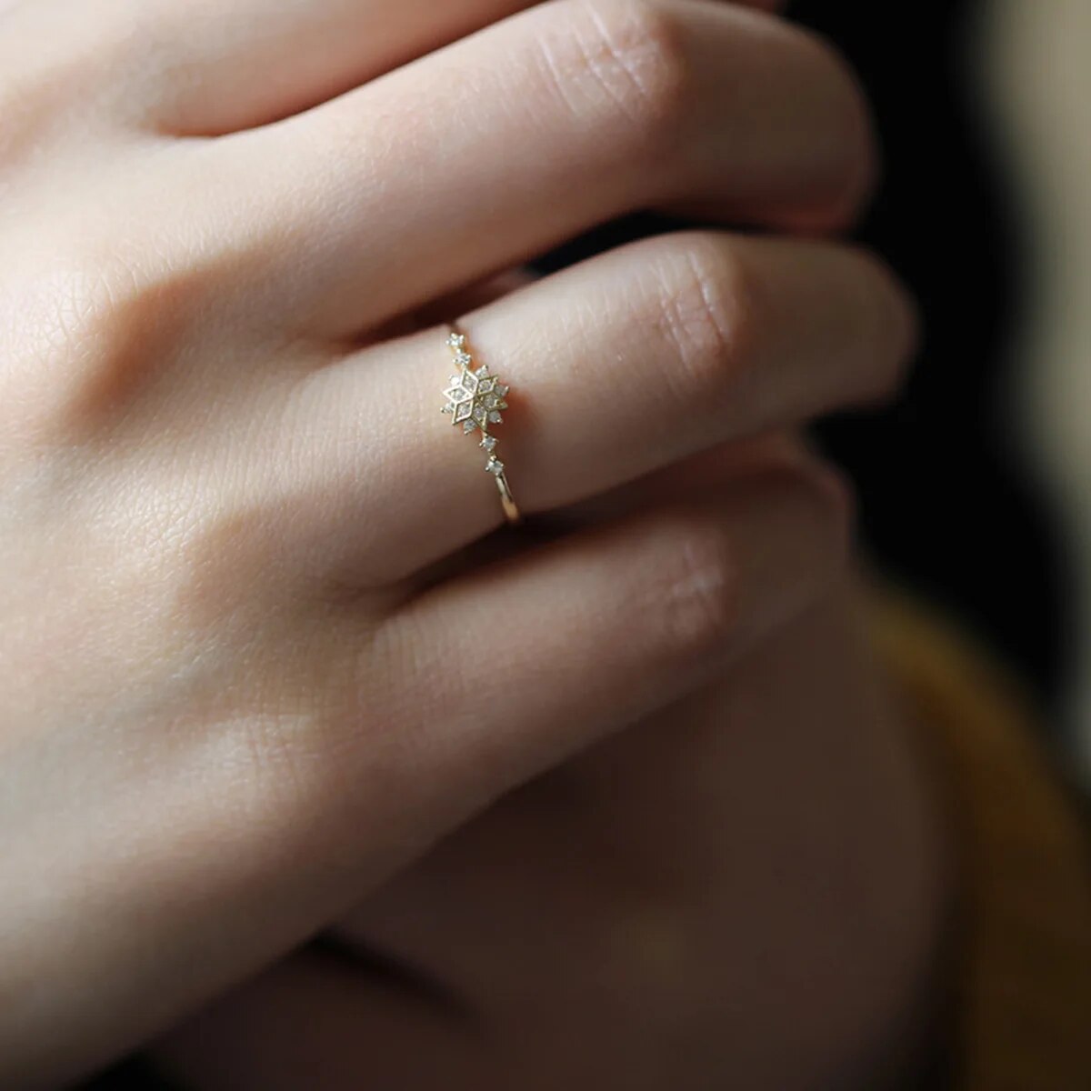 Anillo de Diamantes de Circonio en Oro Amarillo de 10k para Mujeres, Joyería Fina Bizuteria Anillos De Piedras Preciosas Peridoto Bague Etoile Anillos de Diamantes 10K